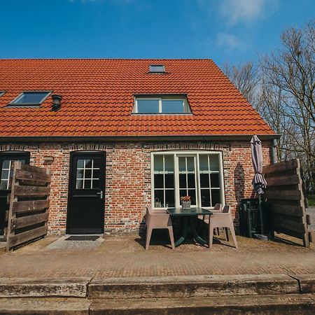 Accommodatie In Herbouwde Boerenschuur Koestal 러트랑슈망 외부 사진